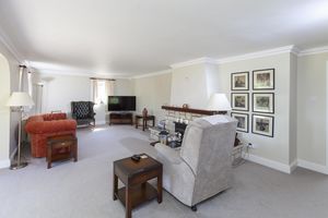 Sitting Room- click for photo gallery